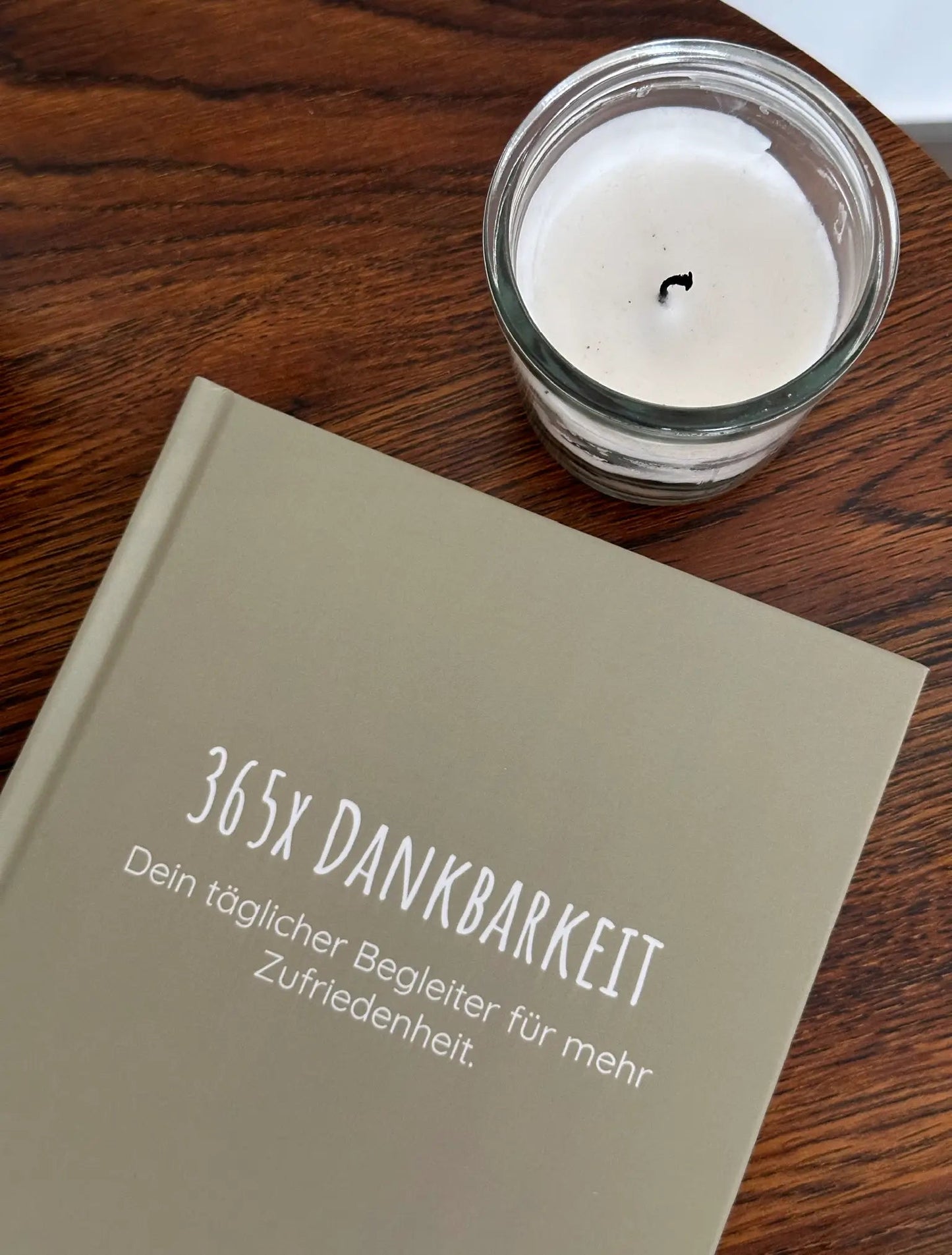 Dankbarkeitstagebuch | Achtsamkeitstagebuch | Coffee Table Book | Hardcover | 365 Tage | Perfekt als Geschenk - Fanjatastisch